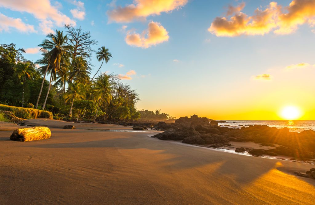 15 of the Best Beaches in Costa Rica for Families - The Family Vacation ...