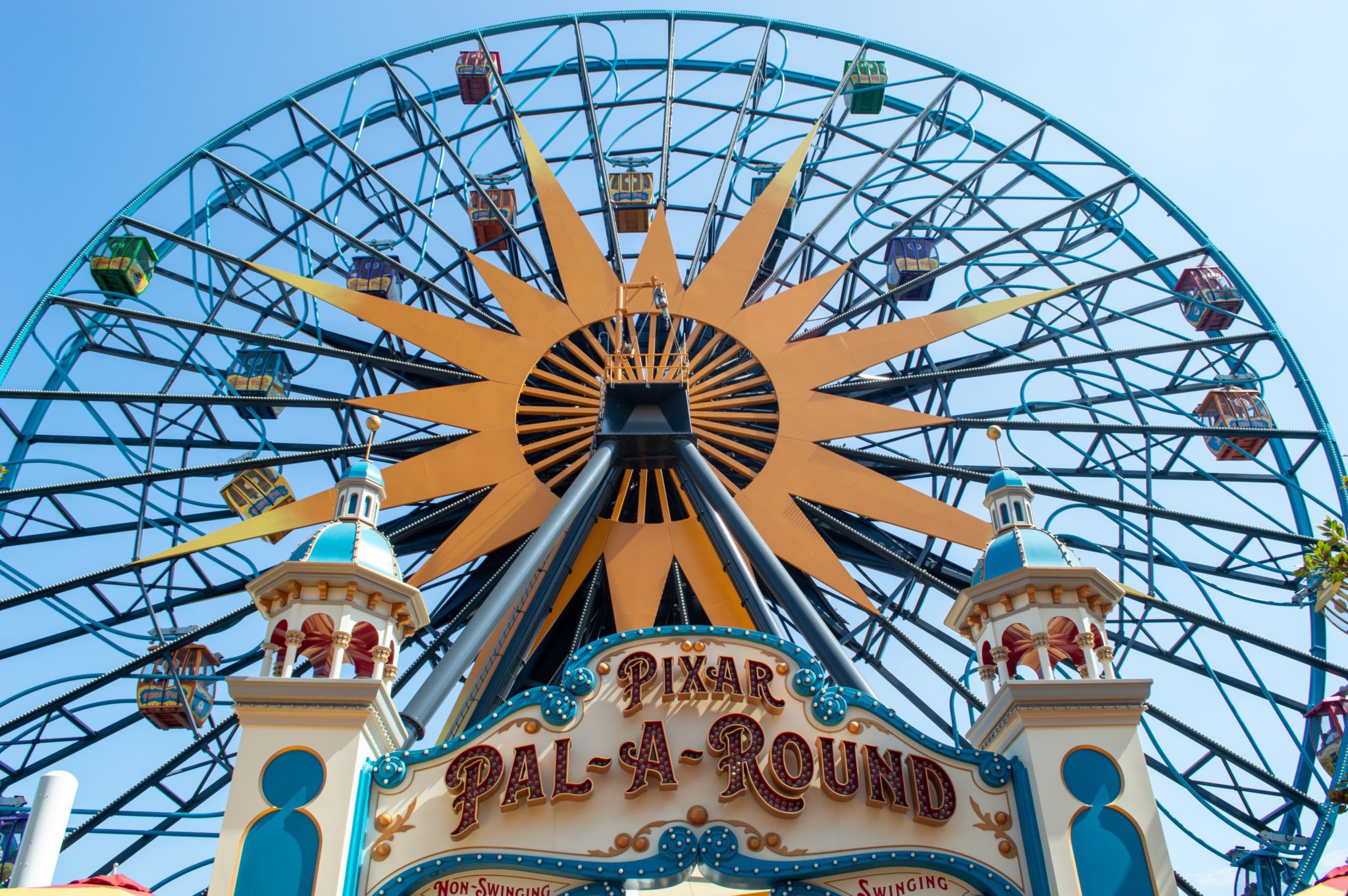 12 Tips On How To Do Disneyland And California Adventure In One Day ...